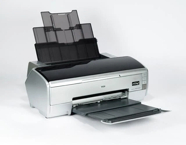 Epson Stylus Photo R2400 Digital Photo Inkjet Printer AS IS - Image 1 of 2