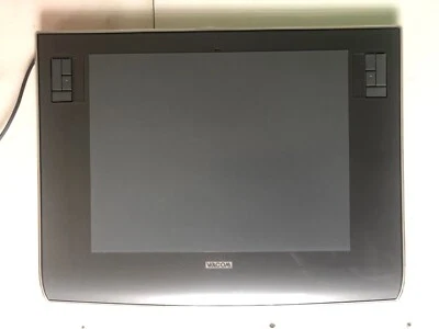 WACOM INTUOS 3 PTZ-930 Grafiktablett - Bild 1 von 3