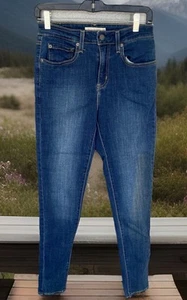 Levi's 721 Women's Mid-Rise Skinny Jeans, Size 28 - Soft Blue - Picture 1 of 8