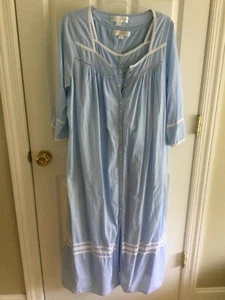 Eileen West Cotton Nightgown and robe set, large, used - Picture 1 of 7