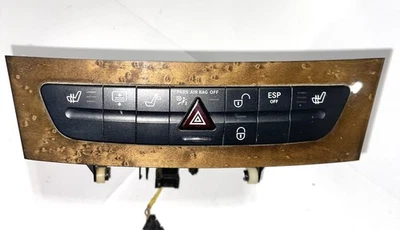 03-09 Panel de control interruptor de peligro madera fabricante de equipos originales Mercedes-Benz W211 E320 E350 E550 Foto 1 de 4