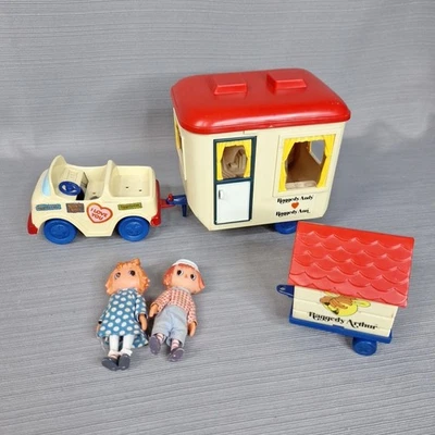 Raggedy Ann & Andy 露营车拖车汽车和狗屋二手老式香港 — 第 1/4 张图片