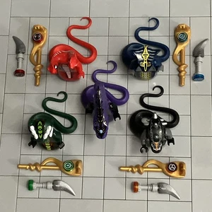 LEGO Minifigure Lot 5 Snake Generals FANGTOM PYTHOR SCALES KAPU'RAI Staffs C7 15 - Picture 1 of 4