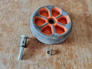 VAX Vacuum Cleaner Model U85-AS-Be Parts: Rear Caster - Picture 1 of 4