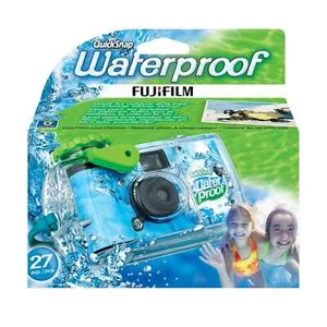 Fujifilm Quicksnap Waterproof One Time Use 35mm Camera - 27 Exposures - Picture 1 of 6