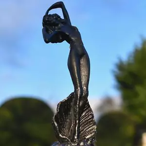 Aged Black 'Venus' Lady Standing on Clam Outdoor Garden Sculpture - Picture 1 of 6