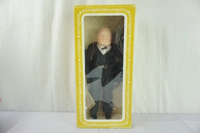 Muñeca Effanbee de Colección Cuerpo Winston Churchill Muñeca Grandes Momentos en la Historia Foto 1 de 4