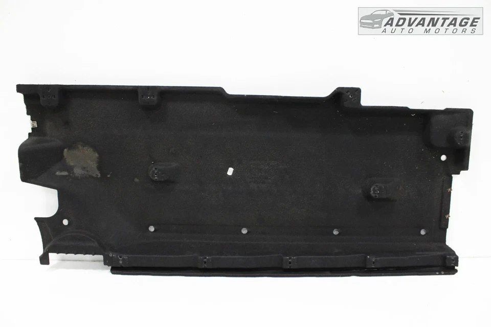 AUDI Q3 QUATTRO 2015-2018 LADO IZQUIERDO DEBAJO DE LA CARROCERÍA PROTECTOR CONTRA SALPICADURAS CUBIERTA FABRICANTE DE EQUIPOS ORIGINALES Foto 1 de 4