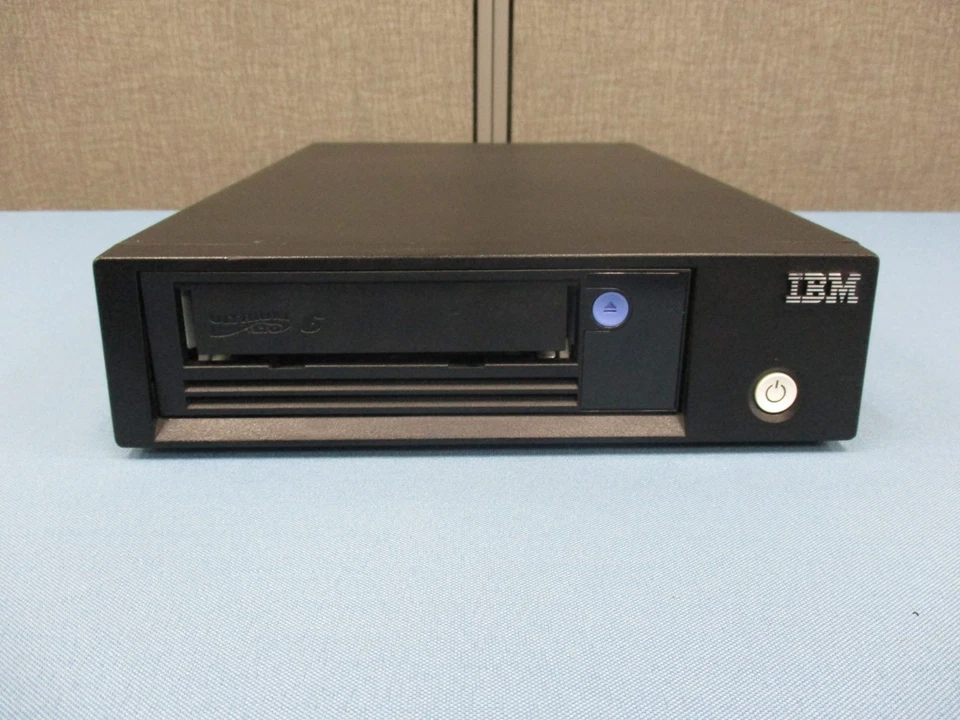 3580-H6S 46C2805 TS2260 46C2808 46C2792 IBM External LTO6 SAS Drive Inc VAT - Image 1 of 1