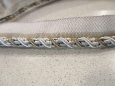 Cuerda trenzada decorativa con borde de labios/cordón 5,5 yardas Foto 1 de 4