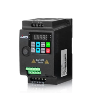 Phase AC220V Vector Inverter VFD Variable Frequency Converter for M7Z0 - Picture 1 of 7