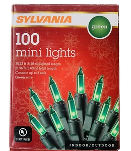 Sylvania 100 count Green Mini Christmas Light String Indoor Outdoor Incandescent - Picture 1 of 15