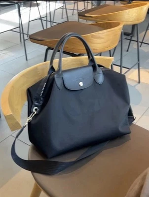 Le Pliage Energy Canvas Size M Black - Photo 1/4