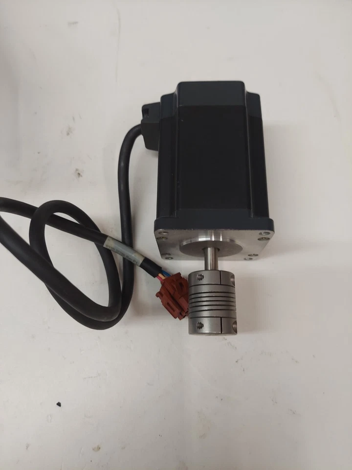 AMAT 0190-35788 PK569AUA VEXTA MOTOR,5PHASE STEPPER W/ CABLE 300MM UNIV , USED - Image 1 of 4