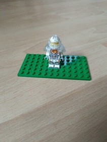 LEGO&reg; - Minifigure Nexo Knights Knight Lance Trans Armor from set 70337 - nex055