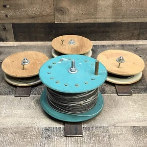 Carretes de sonajero de casa de pesca en hielo caseros primitivos para pasar la noche de colección - Imagen 1 de 8
