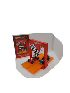 Vintage Hallmark Andenken Weihnachtsschmuck Hot Wheels 2005 und der Gewinner ist - Bild 1 von 10
