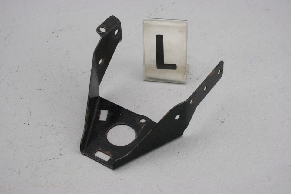 2006 Victory Vegas Ignition Switch Mount Bracket 5245658-067 - Image 1 of 4