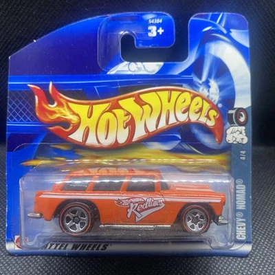 Tarjeta corta Hot Wheels 2002 #106 Chevy Nomad, naranja, Redlines 4/4. Foto 1 de 4