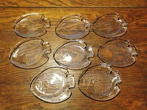 8 Small Retro Arcoroc France Fish Side Plates Pressed Clear Glass 'Poisson' 15cm - Picture 1 of 15