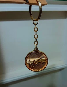 Circle Keychain Goldtone Engraved Keytag Bagtag MENUDO is NO.1 - Picture 1 of 8