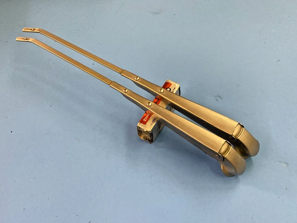 Brazos limpiaparabrisas originales GM A Body Trico acero inoxidable Chevelle 442 GTO Skylark 1967 A Foto 1 de 4