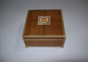 Old Vintage Marquetry Wood Inlay Jewelry Trinket Box, Original Folk Art - Picture 1 of 23
