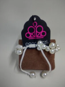 Paparazzi - Vintage Versatility White - Picture 1 of 4