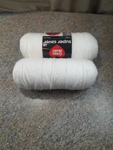 Red Heart Lot  Of 2 Yarn 100% Acyrilic 7oz  No Dye White Ivory - Picture 1 of 2