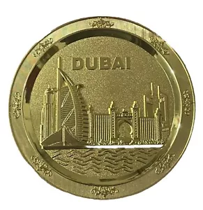 Plato colgante de pared Dubai tono dorado - Imagen 1 de 6