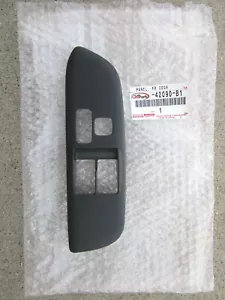01-05 TOYOTA RAV4 2 DOOR FRONT LEFT SIDE POWER WINDOW SWITCH BEZEL TRIM OEM NEW - Picture 1 of 3