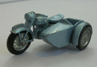 MATCHBOX LESNEY - 4 - TRIUMPH T110 - Image 1 of 3