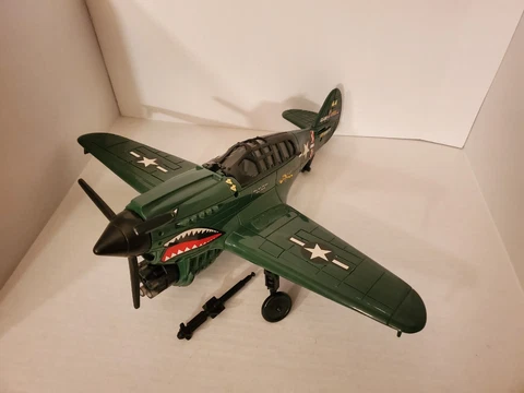 Vintage 1994 GI Joe Sgt. Savage P-40 Warhawk WWII Plane Hasbro RARE SEE DESC Cover
