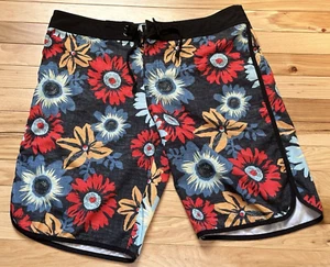 Mossimo Supply men's 36 floral print swim trunks - Picture 1 of 5