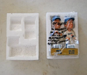 Tommy Lasoroa & Walter Alston Wackelkopf, Lot B. - Bild 1 von 3