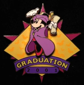 DISNEY PIN - MINNIE MOUSE in Grad Gown with Diploma Graduation WDW 2001 LE - Picture 1 of 2
