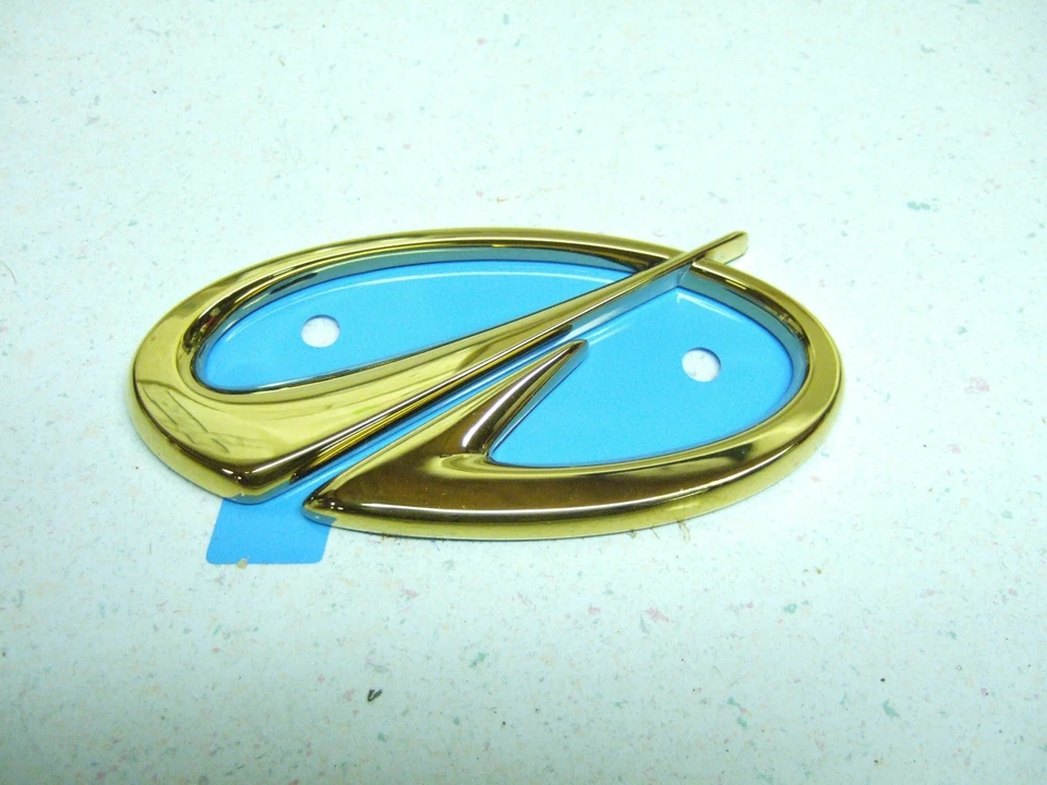 Oldsmobile Emblema Dorado Bravada Tal vez otros 2-3/4" x 5-1/2" 88892761 Foto 1 de 1