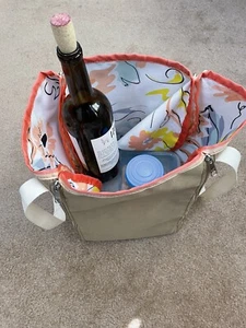 Picnic bag and blanket - Picture 1 of 10