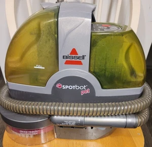 Bissell SpotBot Pet Portable Carpet Cleaner 33N8A Stain Spot Remover EXCELLENT  - Picture 1 of 5
