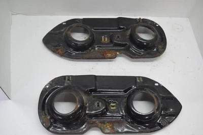 1966 Chevrolet corvair monza пара креплений фиксатора ковша фары 14341 - Изображение 1 из 4