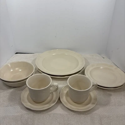 GAZEBO blanco de 10 piezas de gres Pfaltzgraff vintage para 2 EE. UU. Foto 1 de 4