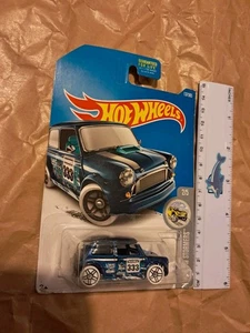 Hot Wheels 2015 Morris Mini blue NIB car Snow Stormers Short card New - Picture 1 of 3