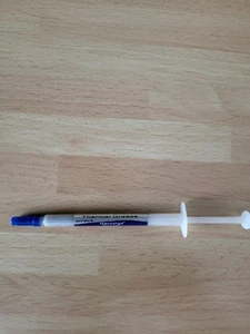Wärmeleitpaste in Spritze. 1gr Inhalt. - Bild 1 von 2