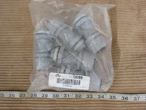 Hubbell 6D098 P050NGYA ½" Non-Metallic Straight Liquid-Tight Connector Bag of 5 - Picture 1 of 2