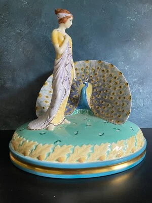 ROYAL DOULTON FIGURINE JUNO AND THE PEACOCK HN2827 LIMITED EDITION #121/300 - Image 1 of 4