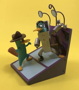 DISNEY STORE PHINEAS AND FERB AGENT PERRY THE PLATYPUS FIGURE CHRISTMAS ORNAMENT - Picture 1 of 5