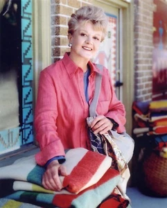 Angela Lansbury "Mord, sie schrieb" 4x6 Print Fernsehen - Bild 1 von 1