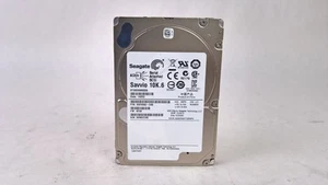 2 Stück Seagate ST900MM0006 900 GB SAS 2 2,5 Zoll Enterprise Festplatte - Bild 1 von 3