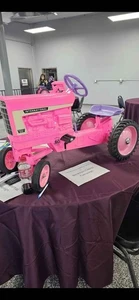 International Diecast 966 Wide Front "PINK" Pedal Tractor NIB! 1 of 30 Made! - Picture 1 of 7