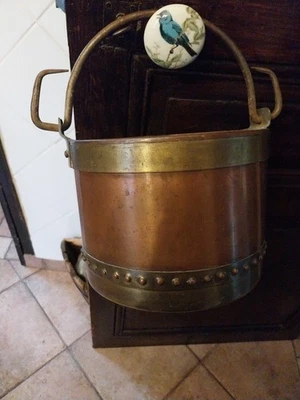 Tres Ancien Chaudron Seau Cuivre Laiton Art Populaire Outil Ancien - Photo 1/4